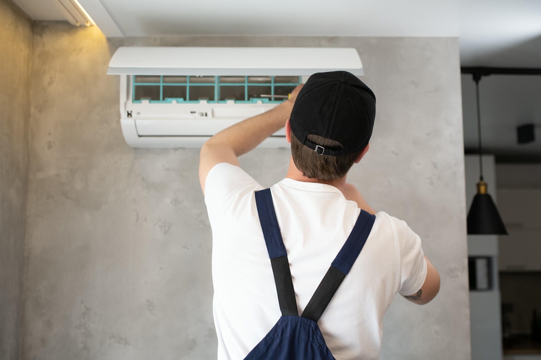 AC contractor